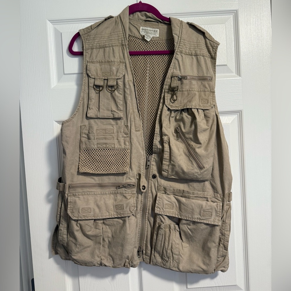 Banana Republic Khaki Utility Fishing Vest